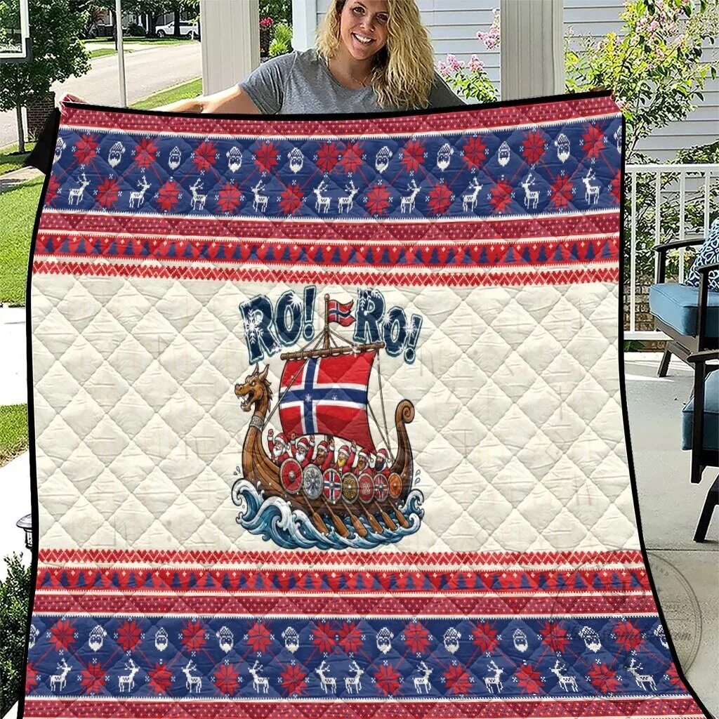 Ro Ro Viking Ship Norwegian Christmas Quilt Blanket