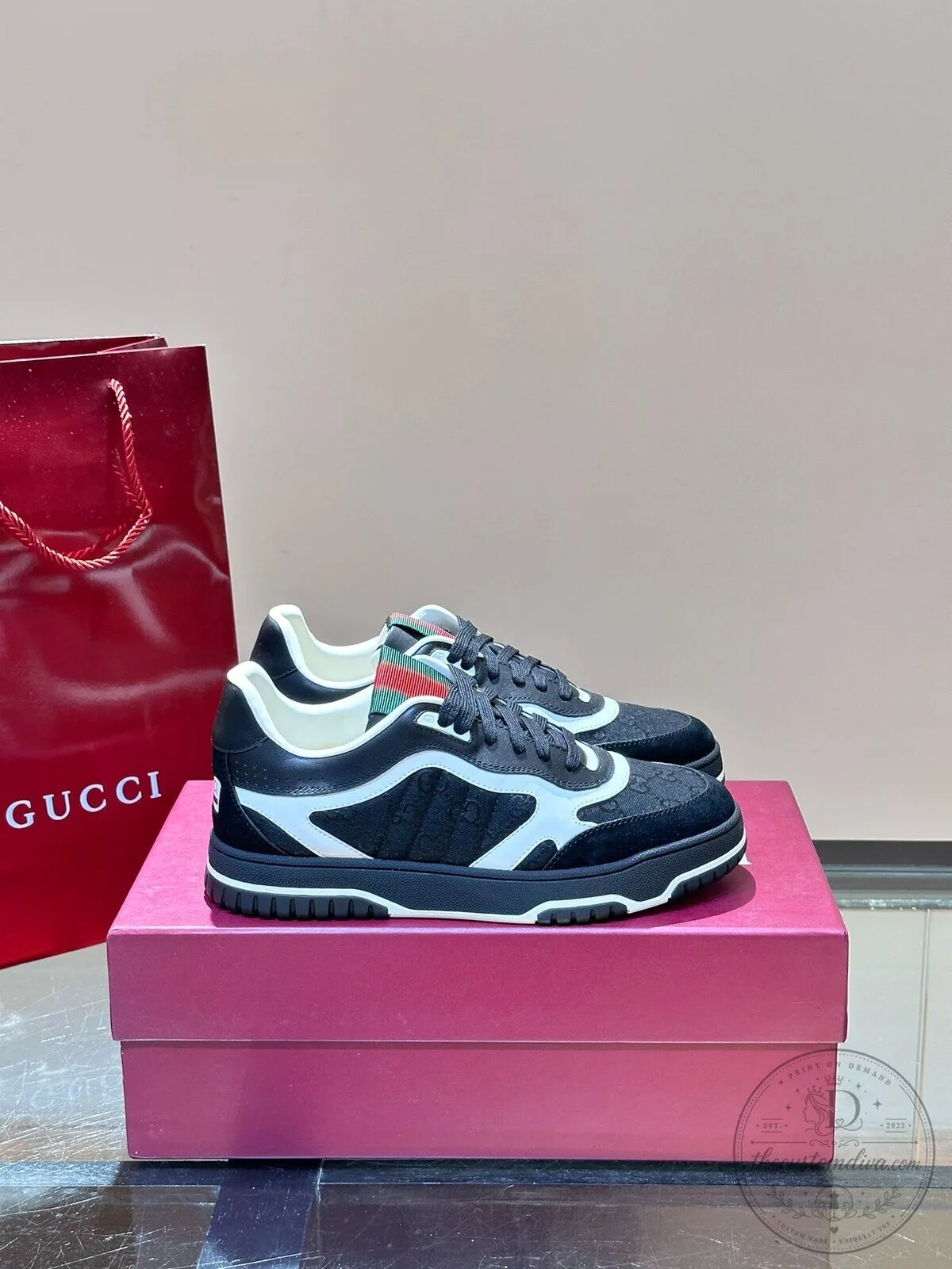 Gucci Black White Stripe Logo Pattern Fashion Sneakers